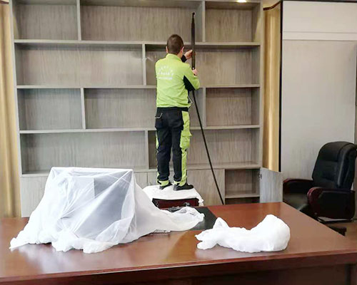 建行領(lǐng)導辦公室